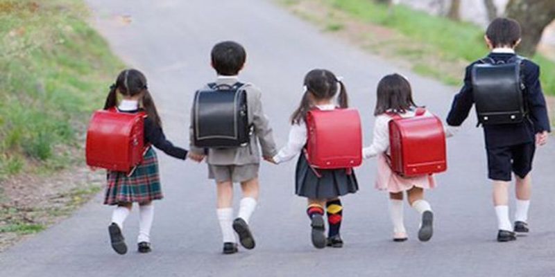 Người còn đi học nằm mơ thấy mình đi học
